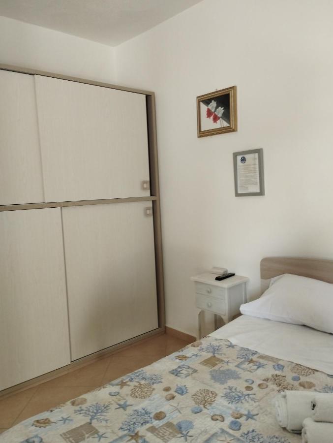 Affitta Camere Zio Peppe San Teodoro  Bagian luar foto