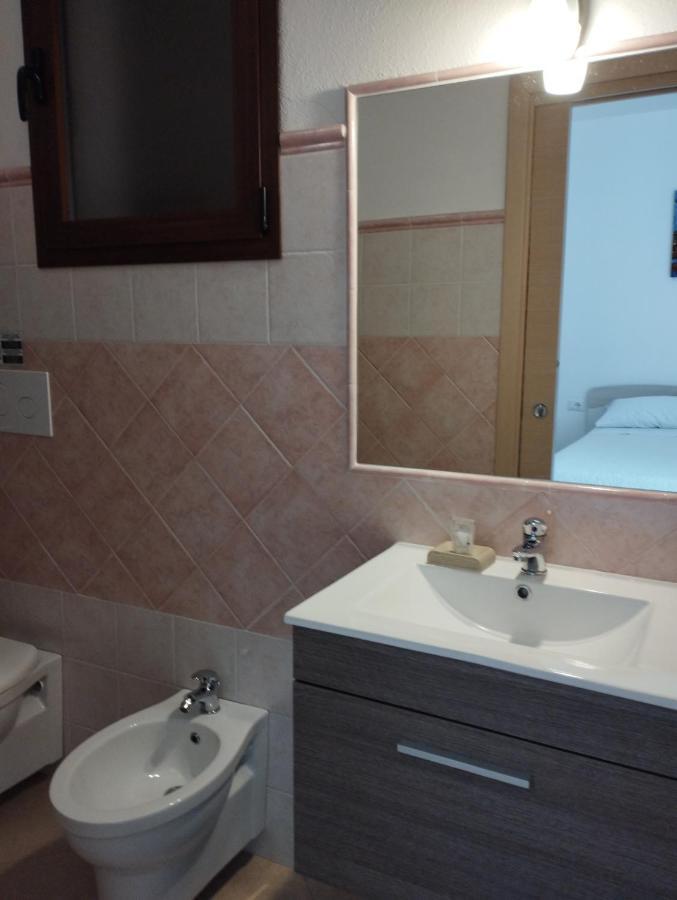 Affitta Camere Zio Peppe San Teodoro  Bagian luar foto